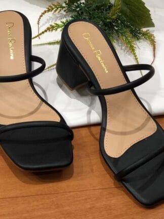 Salto Bloco - Sandália Feminina de Salto Bloco - Ref: 7006-0061