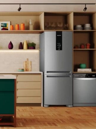 Geladeira Brastemp BRE57FK Frost Free Inverse com Painel Digital, Turbo Freezer e Ice Inox – 447L - 110V