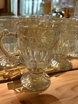 Conjunto 6 Canecas C/Pé Vidro Cristal Imperial Âmbar 190ml Lyor