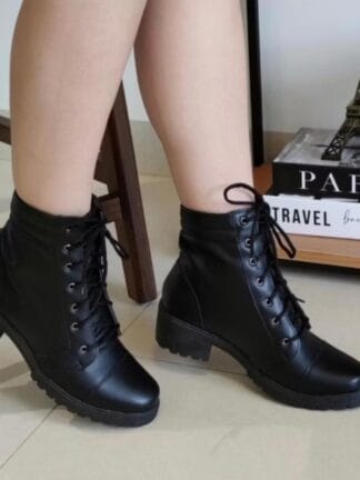 Bota conturno cano baixo