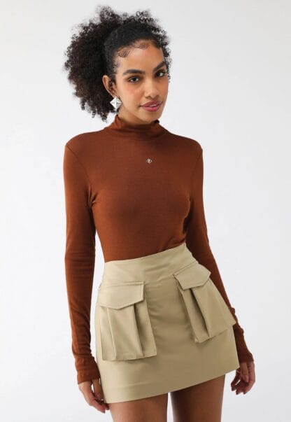 Blusa Forum Ajustada Logo
Marrom