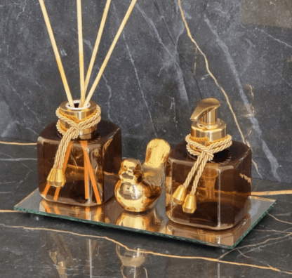 Kit Lavabo Dourado Pet 100ml Pássaro Bandeja Decoração