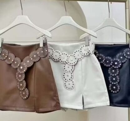 Short Saia Feminino Em Corino Para Festas, Rodeios Tendência Inverno 2025 sem cinto - Imagem 2
